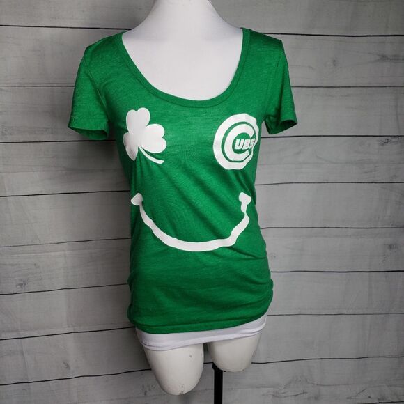 PINK Victoria's Secret Chicago Cubs Cubbies tee - Picture 1 of 5